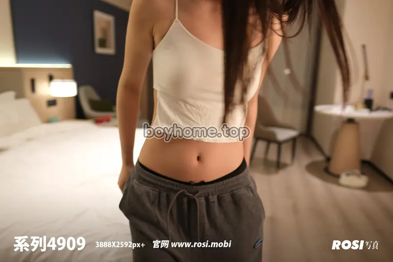 [ROSI写真] 2025.05.14 NO.4909 [115+1P-196MB]